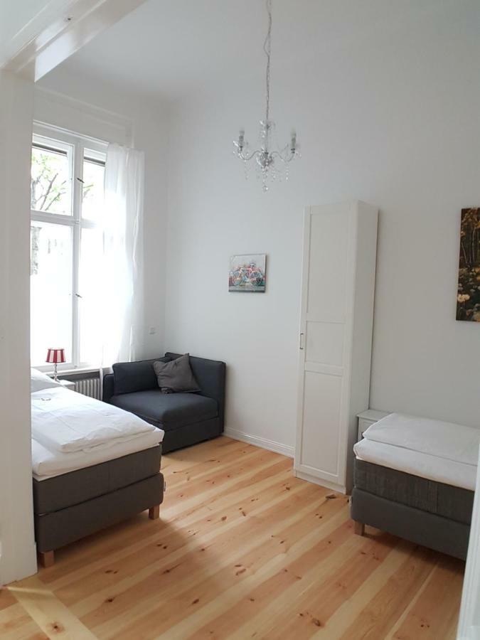 Lang Re By Rockchair Apartments L Superhost Status L 2 Bedrooms Boxspringbeds In City Center - Cozy Family & Business Flair Welcomes You! Berlin Eksteriør billede
